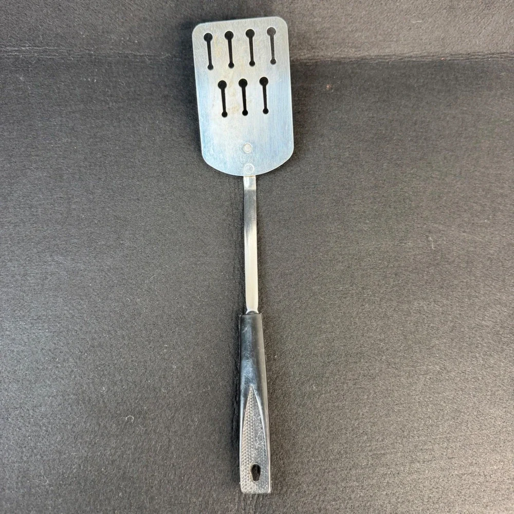 Vintage Ekco USA Metal Keyhole Slotted Spatula Flipper Turner Black Handle 13